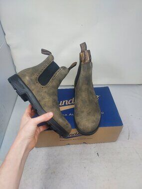 Blundstone WOMENS Chelsea Rustic Brown Tall Boot Size AU 6 US 9 WOMENS  Color: